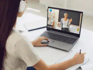 קורסים ושיעורים אונליין הטרנד החם בלימודי שפות